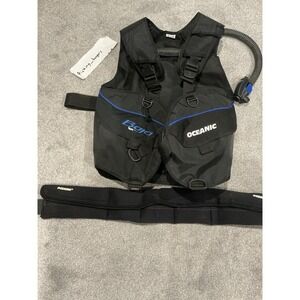 Oceanic Baja Alpha Scuba Diving BCD Size [Medium] With An Scuba Dive Weight Belt